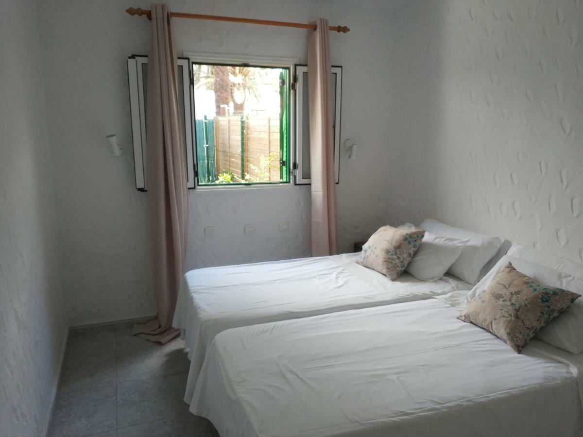 Feriehus Bungalow With Private Garden Nex To Yumbo Center *