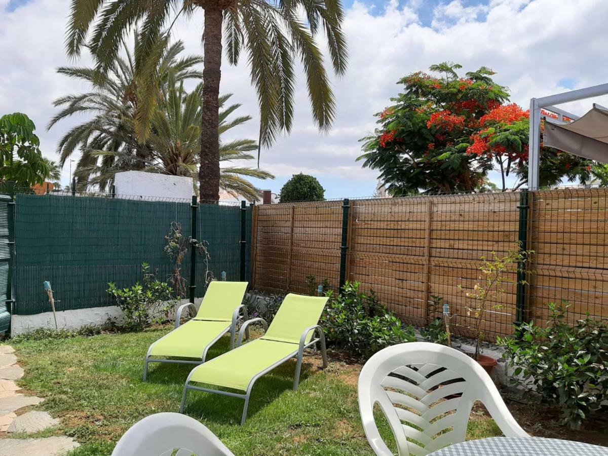 Bungalow With Private Garden Nex To Yumbo Center Feriehus
