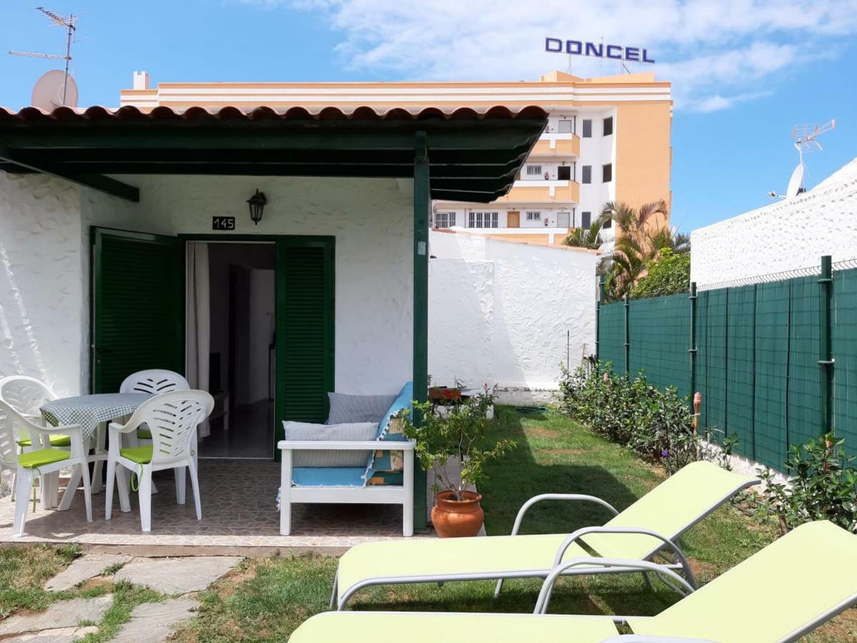 Bungalow With Private Garden Nex To Yumbo Center Feriehus *