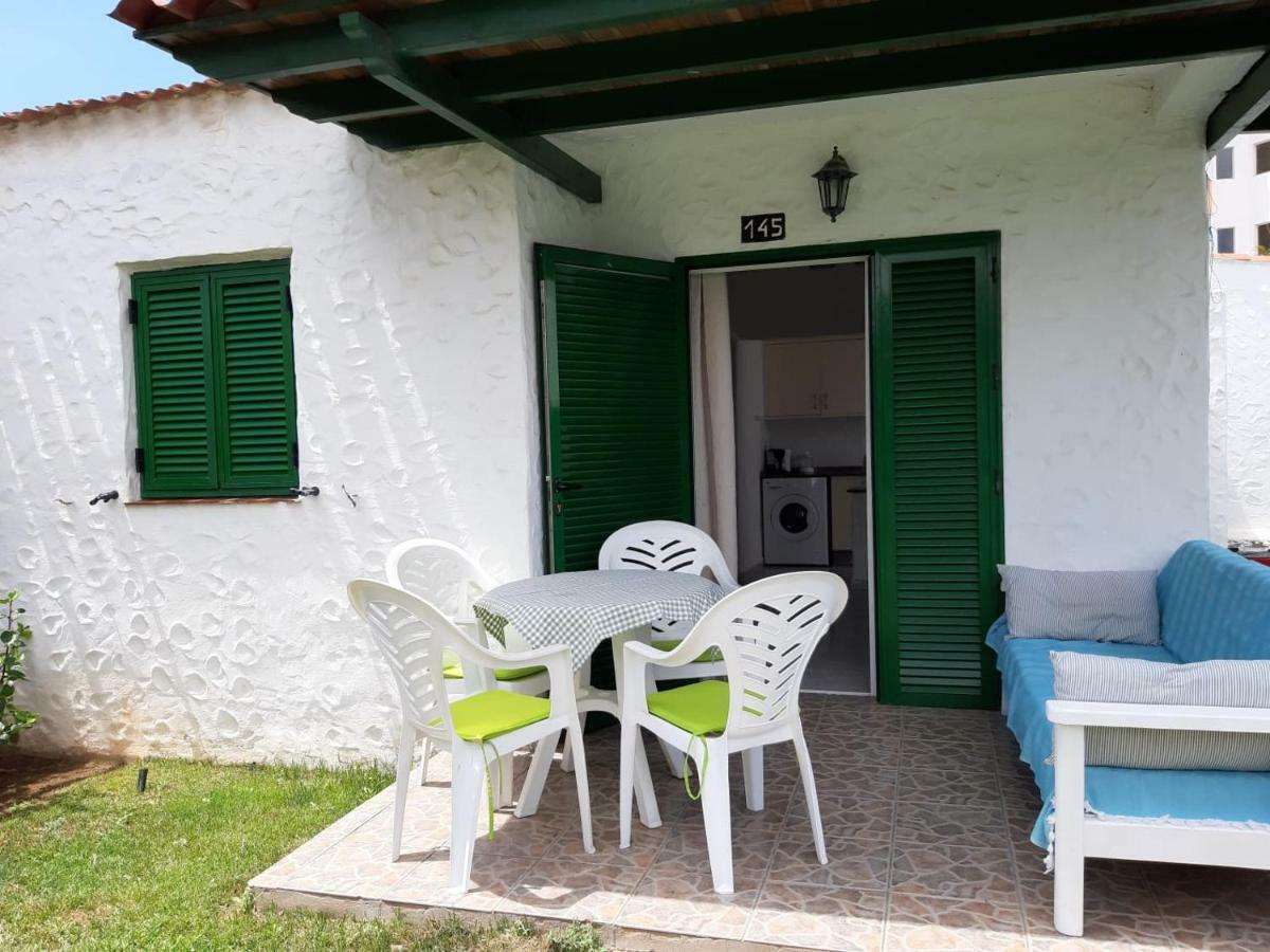 Bungalow With Private Garden Nex To Yumbo Center Feriehus